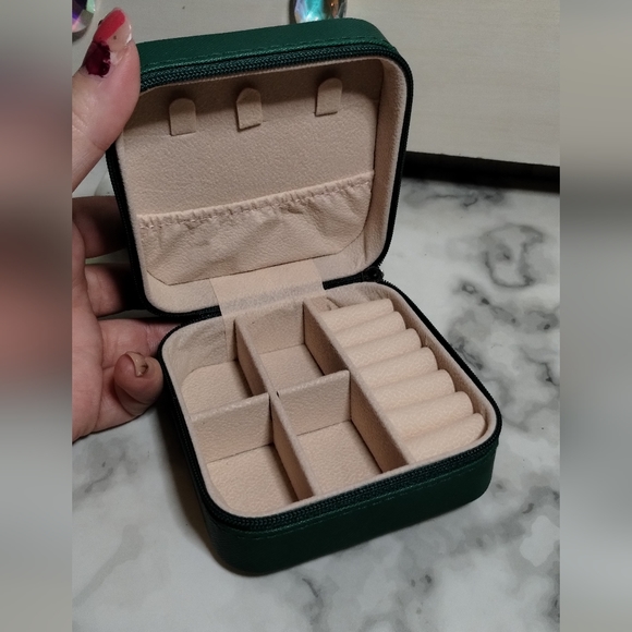 Travel Jewelry Case - Picture 2 of 5